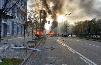 Rusiya Kiyevi və daha beş vilayəti bombalayıb, ölən və yaralananlar var