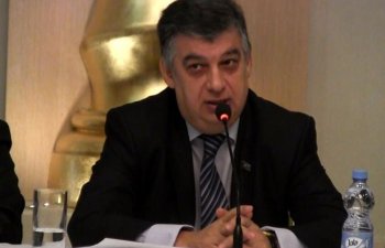 “Bu, regionlarda kütləvi yoxsullaşmaya aparan haldır”