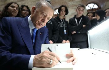 “Burada pendir, kolbasa satırdıq” - Ərdoğanın uşaqlıq xatirəsi...