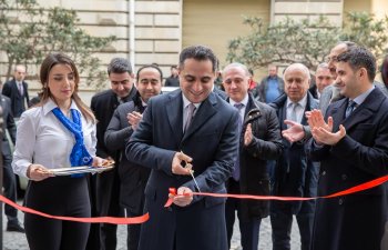 ABB tarixi binasının açılışını etdi - FOTO