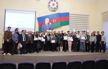 Bakıda koreyalı təlimçilərin iştirakı ilə akselerasiya və mentorluq proqramına yekun vurulub-FOTO