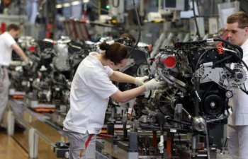 Almaniyanın istehsal sektorunda material çatışmazlığı azalıb