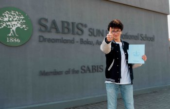 SABIS® SUN Beynəlxalq məktəbinin şagirdi ABŞ TOP Universitetlərinə qəbul edildi - FOTO