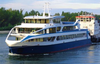 Azərbaycanda dənizlə sərnişin daşınması artıb