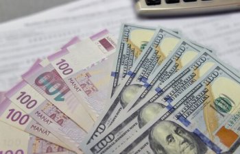 Nağdsız valyuta bazarında aparılmış əməliyyatların həcmi 8% azalıb