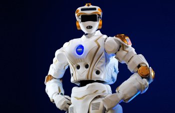 “NASA” insanabənzər astronavt robotunun sınaqlarına başlayıb