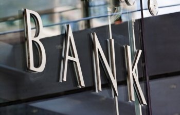 Azərbaycan banklarının ticarət-xidmət sektoruna kredit qoyuluşu artıb