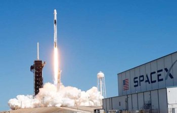 İsrail SpaceX ilə peyk internetini müzakirə edib