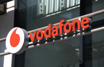 Vodafone İspaniyadakı bölməsini 5 milyard avroya satıb