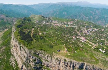 Qarabağ və Şərqi Zəngəzur təbii ehtiyatlar atlası və iqtisadi rayonlar xəritəsi tərtib olunub