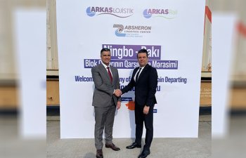 Bakıda Türkiyənin “Arkas Lojistik” və “Arkas Rail A.Ş” şirkətlərinin ortaq icra etdiyi Ninqbo-Bakı blok qatarının qarşılama mərasimi keçirilib