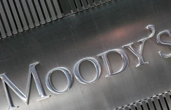 Moody's 5 İsrail bankının reytinqini aşağı salıb