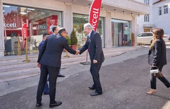 “Bakcell”in Baş İcraçı Direktoru Xankəndidə jurnalistlərlə görüşüb