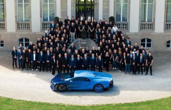 Bugatti Chiron sonuncu L’Ultime modeli təqdim edib