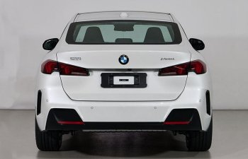 “BMW"-nin yeni modeli: Şirkət sızma ilə üzləşidi