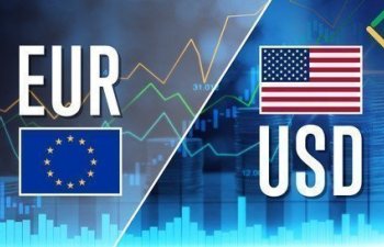 EUR/USD məzənnəsi 1.10$ üzərində daşınmaqda çətinlik çəkir