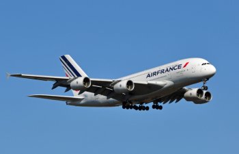 “Air France” naməlum obyektə görə Qırmızı dəniz üzərində uçuşları dayandırıb