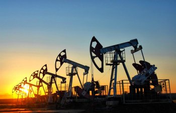 Brent markalı neftin bir barreli 74,44 dollara düşüb