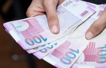 Azərbaycanda adambaşına düşən əmanət məbləği 1,435 manat olub