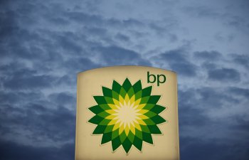 BP bərpa olunan enerji investisiyalarını azaldır
