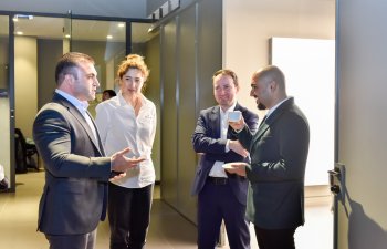 Networking Azerbaijan üzvləri lüks avtomobil brendi ilə tanış oldular