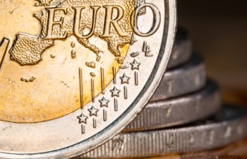 Avrozonada inflyasiya mart ayında 2,2%-ə qədər azalıb