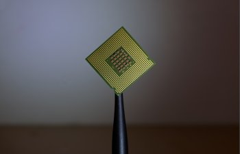 Çinə H20 çipinin ixracına qoyulan məhdudiyyətlərə görə Nvidia 5,5 milyard dollar itirə bilər