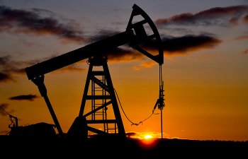 Brent markalı neftin bir barreli 64,5 dollara düşüb