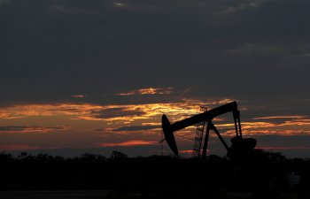 Brent qırmızıda qalır və bir barel üçün 66,2 dollara satılır