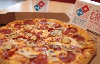 Domino's Pizza zənciri birinci rübdə xalis mənfəət və gəliri artırdı