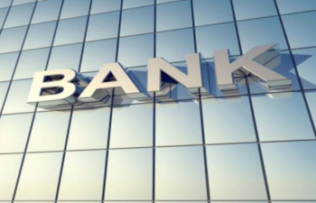 Bankların qazancı 898 milyon manata çatıb