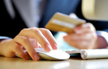 Aktiv biznesə dəstək: çevik sənədləşmə ilə 15 min manatadək kredit kartı