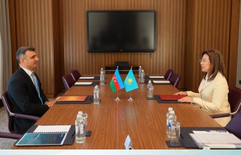 AMB ilə Qazaxıstan Maliyyə Bazarının Tənzimlənməsi və İnkişafı Agentliyi arasında Anlaşma Memorandumu imzalanıb