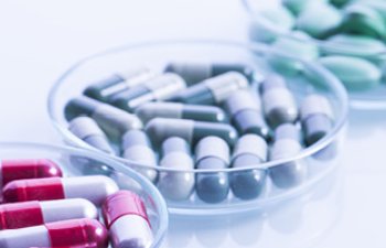 Diabet xəstələri üçün rahat göz müalicəsinin yolu tapıldı