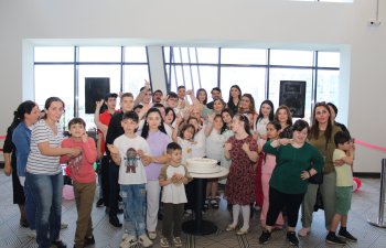Uşaqların gülümsədiyi bir gün: “İçimizdəki Möcüzələr” xeyriyyə tədbiri keçirildi