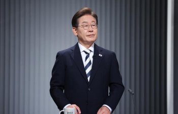 Li Çje Men Şimali Koreya təhlükəsinə qarşı döyüş hazırlığını tapşırdı