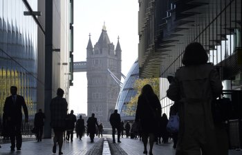 Böyük Britaniya may ayı borc götürməsi gözləntiləri üstələdi