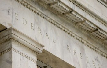 FED: Tariflərin təsirini qiymətləndirmək üçün hələ tezdir