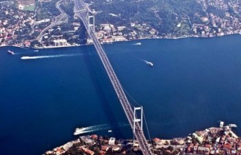Türkiyə boğazlarından keçid rüsumları 15% artırıldı