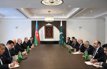 Prezident İlham Əliyev Xankəndidə Pakistanın Baş naziri ilə görüşüb