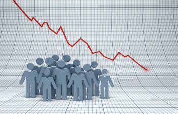Yüksək gəlirli ölkələrdə doğum səviyyəsi kəskin azalır