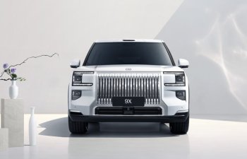 Zeekr 9X: 1381 At Güclü Premium Hibrid SUV