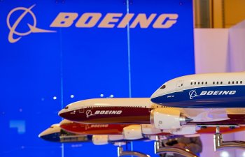 Boeing ikinci rübdə xalis itkini 2,4 dəfə azaldıb, gəliri 35% artıb