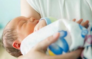 Uşağın anadan olmasına görə birdəfəlik müavinət alanların sayı açıqlanıb
