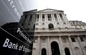 Analitiklər İngiltərə Bankının uçot dərəcəsini 25 bps azaldıb 4%-ə çatdıracağını proqnozlaşdırırlar.