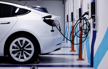 Avropada Avtomobil Satışları 2025: Elektrikli Avtomobillərdə 39% Artım