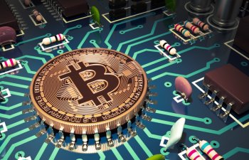 Kriptovalyuta bazarında BTC yüksəldi, ETH eniş göstərdi