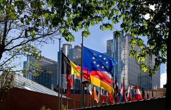 Avropa Komissiyası Mercosur və Meksika ilə ticarət sazişlərini təsdiqləməyi təklif etdi