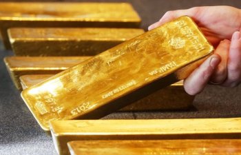 Qızılın qiyməti 3722 dollarla tarixdə ilk dəfə rekord həddə çatdı