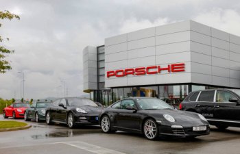 Porsche 2025-ci il gəlir proqnozunu təsdiqləyib, mənfəət marjasını aşağı salıb